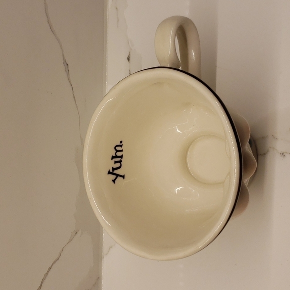 white Baileys mug cup wink bow tie 'yum' 4"diam x 3"h. - Picture 3 of 9